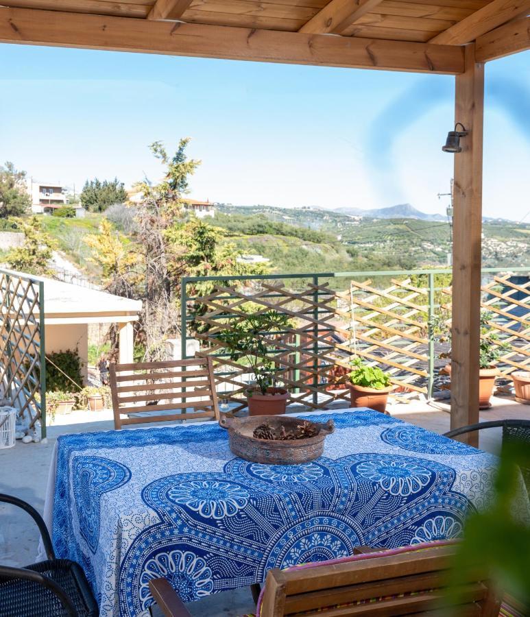 Cozy Studio In Dafnes Near To Heraklion Apartment Dhafnes Ngoại thất bức ảnh
